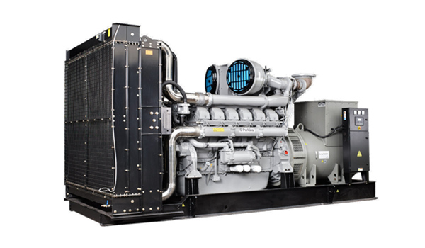 想要购买一台400KW的柴油发电机组需要考虑哪些因素