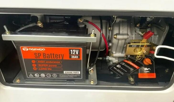 柴油发电机组专用蓄电池首次充电流程